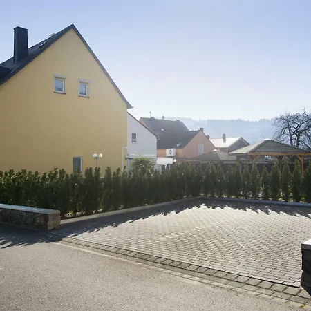 Gästehaus Edith, 4-Sterne für 2 Personen Trittenheim Exterior foto